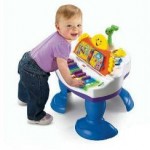«Смейся и учись» Музыкальное пианино Fisher-price.