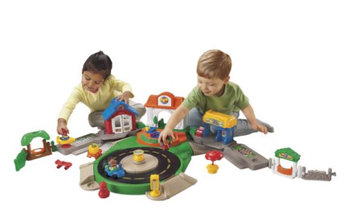 Fisher-Price Little People Discovery Village